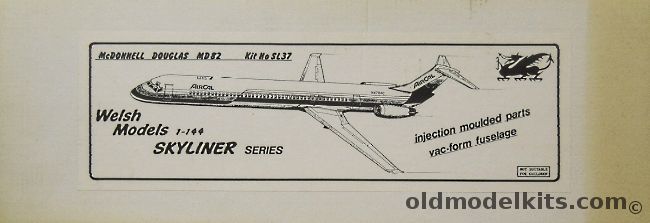 Welsh 1/144 McDonnell  Douglas MD-82, SL37 plastic model kit